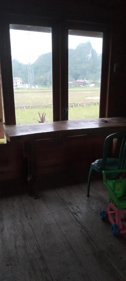 Purabarang Homestay Rantepao Exterior photo