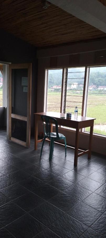 Purabarang Homestay Rantepao Exterior photo